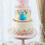 2 Tier Disney Princess Cake (25 Portions)