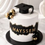 Graduation Cake (30 Portions)